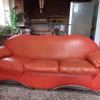 مبل چرم ۵ نفره قیمت ۷ میلیون تومن|مبلمان خانگی و میز عسلی|رشت, سعدی (تختی)|دیوار