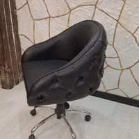 صندلی کلایل. صندلی اصلاح. ترولی. میز ناخن|آرایشگاه و سالن‌های زیبایی|صفادشت, |دیوار