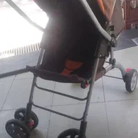 کالسکه  بیرون بر بزرگ کودک