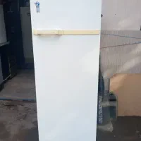 یخچال قدیمی سالم