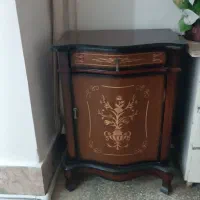 گنجه وکمد وسایل داخل گنجه فروشی نمی باشد|بوفه، ویترین، کنسول|مشهد, یاس|دیوار