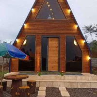 زمین ۱۱۲متری با کلبه سوئیسی ۵۰متری فقط۹۰۰پیش