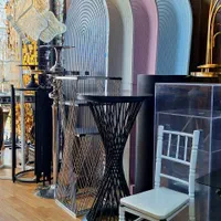 اجاره استندتولدبادکنک ارایی بکگراندهپی بردی میزکیک