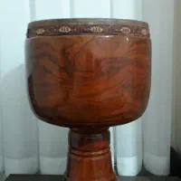 تمبک|سازهای سنتی|شهرکرد, |دیوار