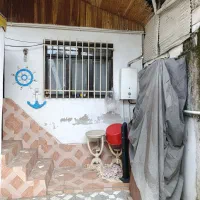 خانه-ویلایی-تجاری-با-مغازه-بر-اصلی-خیابان