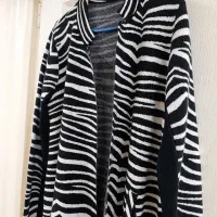 چند عدد پالتو ومانتو سایز۴۰ فوری فوروشی