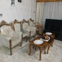مبل سلطنتی ۹نفره با میز نهار خوری ۴نفره