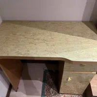 فروش صندلی چرخدار و جکدار به همراه میز تحریر