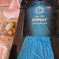 9 دست تیشرت و شورت ورزشی نو