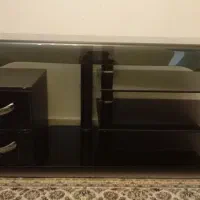 میز تلویزیون .