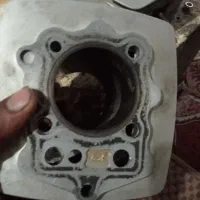 ته سلند و سر بلند ۲۰۰