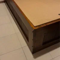 تخت یک‌نفره تمام چوب بسیار محکم