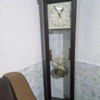 ساعت  ایستاده سالم