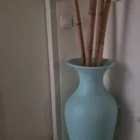 گلدان سفالی بزرگ  و گلدان پاپیه ماشه