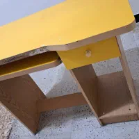 میز کامپیوتر با کیفیت