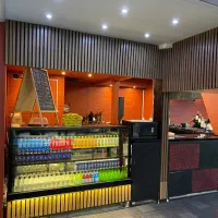 کافه-باشگاه-بیلیارد-با-در-امد-بالا-برای-اجاره