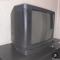 تلویزیون و میز تلویزیون