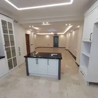 ۱۰۰ متری فول امکانات_ رو به آفتاب_عادل و طاهری