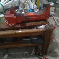 گیره صنعتی رومیزی