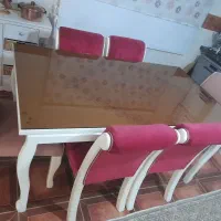 میز ناهار خوری ۶ نفره و میز وسط و ۲ میز عسلی
