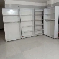 میز ،قفسه و صندلی چرخشی مانکن کامل و مانکن پا|فروشگاه و مغازه|گالیکش, |دیوار