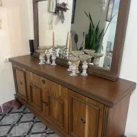 آیینه به همراه کنسول