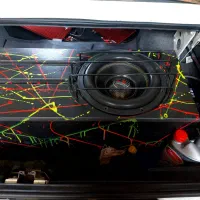 سیستم صوتی سنگین|صوتی و تصویری|شبستر, |دیوار