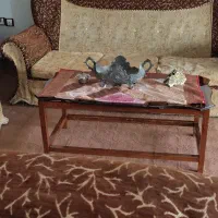 مبل خانگی و میز عسلی