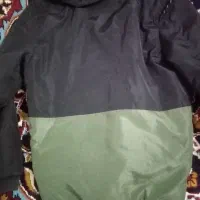 کاپشن|لباس|کلاله, |دیوار