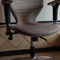 صندلی چرم (چرخ دار ) ارگونومیک