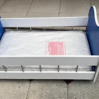 تخت نوزادی|تخت و صندلی بچه|تبریز, |دیوار