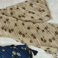 شال حریر وارداتی طرح دار