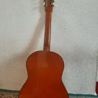 گیتار درجه یک خوش صدا