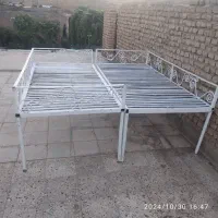 تخت فلزی مناسب باغ وویلا|تخت و سرویس خواب|کاشمر, |دیوار