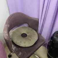 میز ناخن همراه دو عدد صندلی چرخ دار|آرایشگاه و سالن‌های زیبایی|سمنان, |دیوار