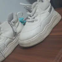 تعدادی کفش و لباس|کیف، کفش، کمربند|پاکدشت, پاکدشت (مامازند)|دیوار