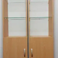 کتابخانه ویترین