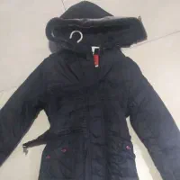 کاپشن تو خز سایز ۳ یا ۴ سال از مغازمون مونده