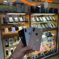 ایفون xs