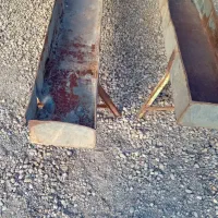 تخت و دو عدد ناو کوسفند درب حمام|تخت و سرویس خواب|سوری, |دیوار
