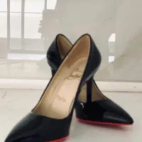 کفش|کیف، کفش، کمربند|اصفهان, خواجو|دیوار