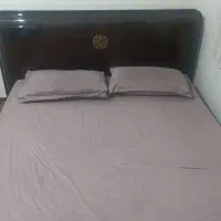 تخت|تشک تختخواب|هشتگرد, شهرک ولیعصر (مصلی)|دیوار