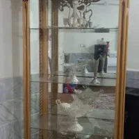 ویترین طلایی