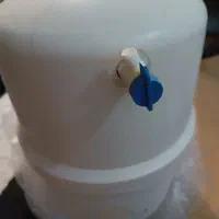 یک عدد دستگاه آب تصفیه