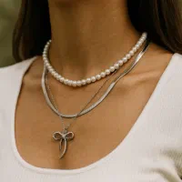 گردنبند دو لاین جذاب با طراحی متفاوت