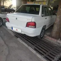 پراید سفید
