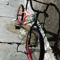 دوچرخه|دوچرخه، اسکیت، اسکوتر|قدس, شهر‌قدس|دیوار