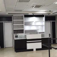 فروش تجهیزات کامل دکور و پیشخوان و پوشاک زنانه