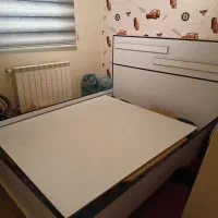 تخت سفید دونفره