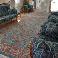 ست ۷نفره و سه عدد فرش